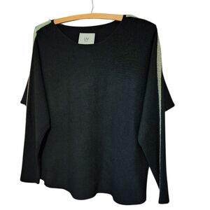 LIV Milano Black Sweater w/ Gold Toned Metal Trim Holiday Event Ladies Medium